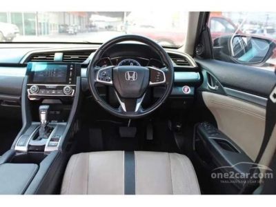 Honda Civic 1.8 FC EL i-VTEC Sedan A/T ปี2017 รูปที่ 9
